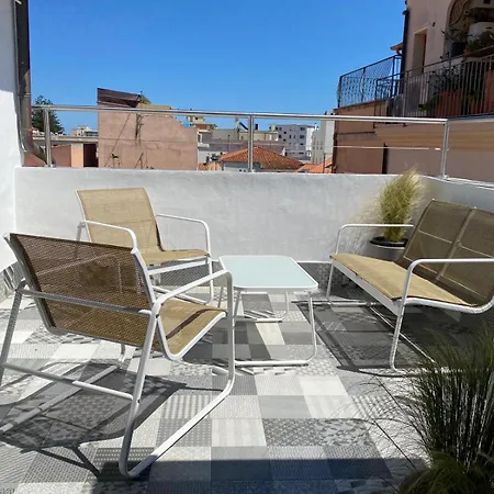 Hotel Azul & *