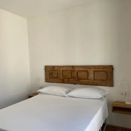 Azul & Hotel *
